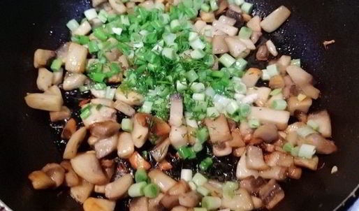 цельнозерновые вареники с тунцом и моцареллой