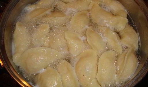 вареники с кислой капустой