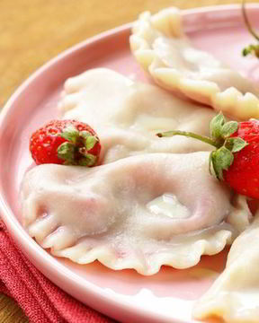 Вареники с клубникой