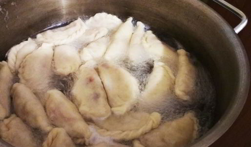 вареники с лесной земляникой