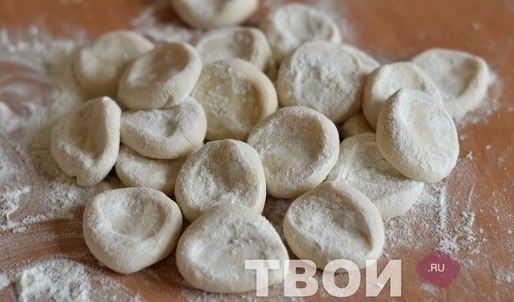 вареники с салом