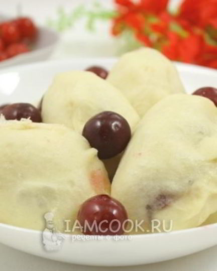 Рецепт вареников с вишней в мультиварке