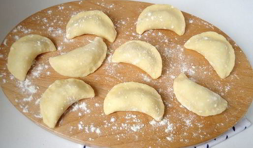 вареники творожные с ванильно-тимьяновым соусом