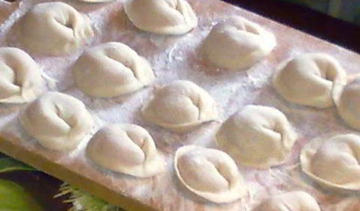 заварные пельмешки с куриным мясом