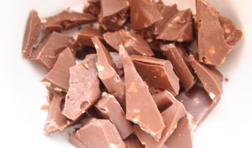 заварные вареники с клубникой и шоколадом