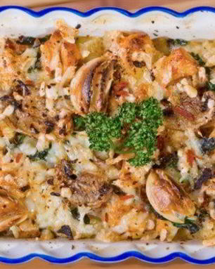 Запеченые ньокки с копченым окороком и цукини под сырным соусом