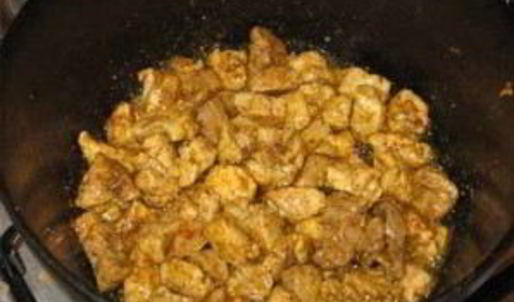 вкусное жаркое в горшочках