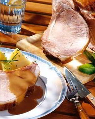 Жаркое из копченой свинины по-брандербургски