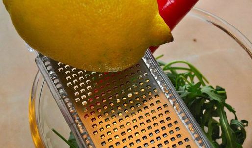 жаркое из копченой свинины с горохом