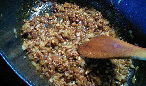 жаркое из курицы с айвой