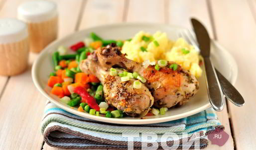 жаркое из курицы с горчицей, лимоном и розмарином