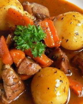 Жаркое из свинины с картошкой