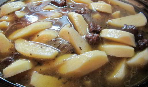 жаркое по-домашнему в гранатовом соусе