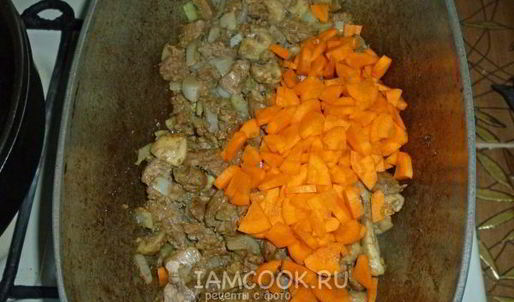 жаркое с грибами и печенью