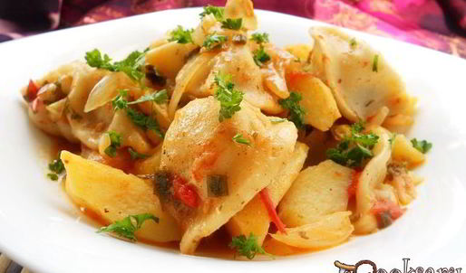 жаркое с пельменями