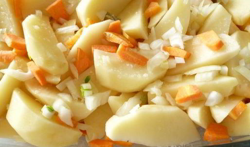 жаркое со свиными ребрышками в пикантном маринаде