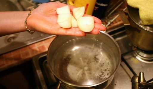 жаркое в горшочках с курицей и грибами