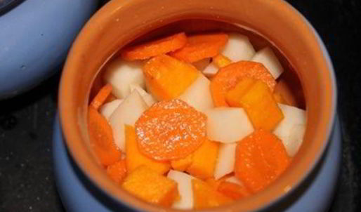 жаркое в горшочке для детей