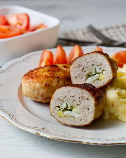 Рецепт куриных зраз с яйцом