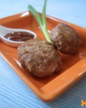 Мясные зразы с яйцом и луком