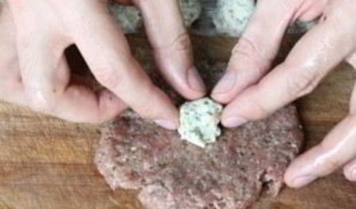 зразы из говядины с сыром на пару