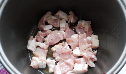 гороховая каша со свининой в мультиварке