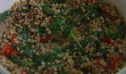 гречка с чили и шпинатом