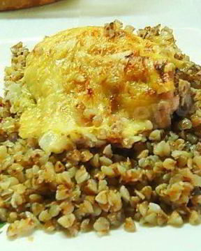 Гречка с курицей в духовке