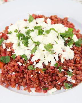 Гречка с овощами и фетой