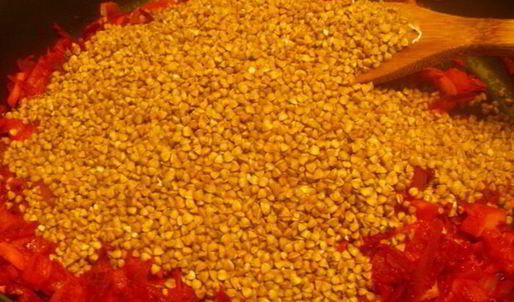 гречка с овощами и фетой