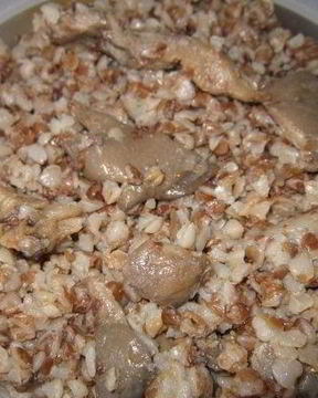 Гречка с вешенками