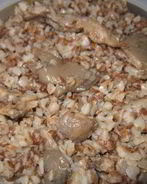 Гречка с вешенками