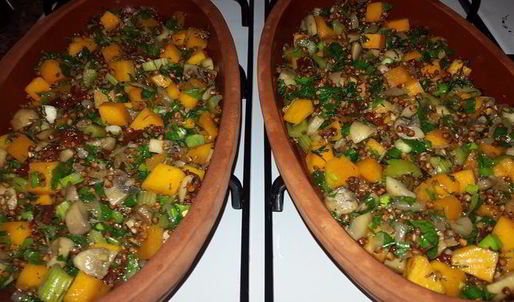 гречка, томленая с тыквой, грибами, сельдереем и вялеными томатами