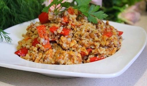 гречневая каша с болгарским перцем и фаршем