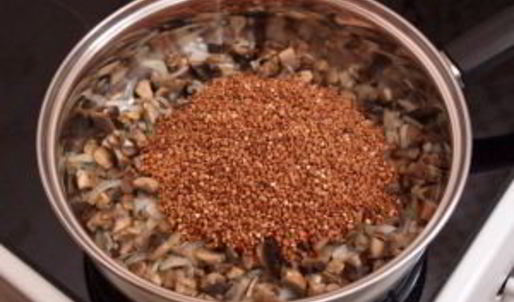 гречневая каша с грибами