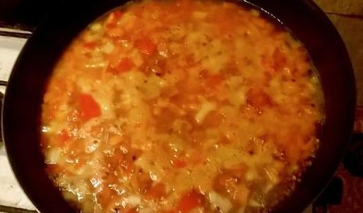 каша гречневая с овощами и тушенкой