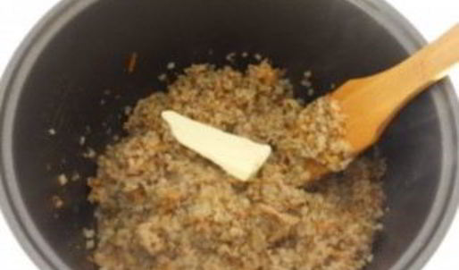 каша гречневая со свининой