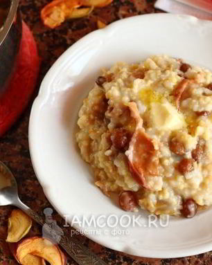 Каша Дружба с сушеными яблоками и изюмом