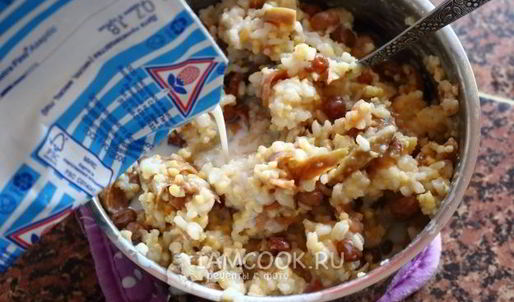 каша дружба с сушеными яблоками и изюмом