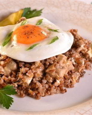 Каша Старокиевская с телячьими мозгами и грибами