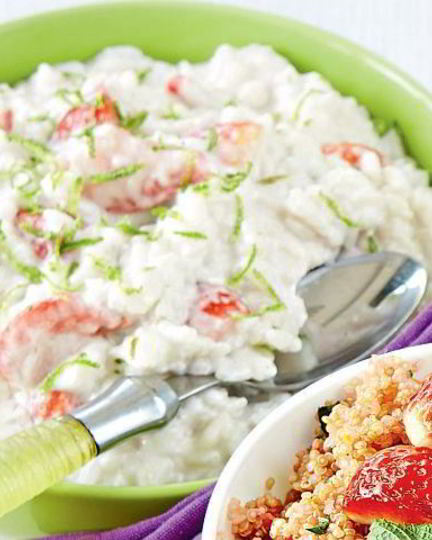 Рецепт рисовой каши с клубникой и кокосовым молоком