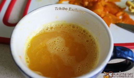 апельсиновый напиток с зеленым чаем