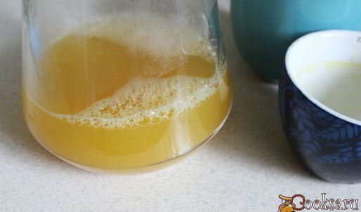 апельсиновый напиток с зеленым чаем