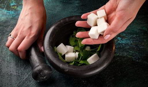 ароматный чай с ягодным льдом