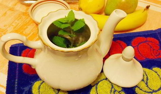 чайное желе с фруктами