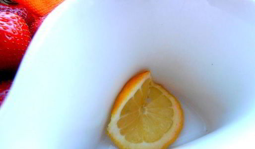 имбирный чай с клубникой