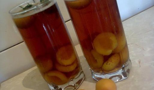 холодный чай с абрикосом