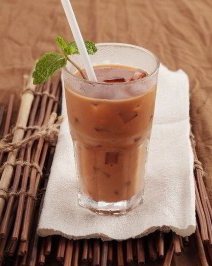 Рецепт холодного чая с молоком и мятой