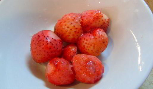 клубнично-смородиновый чай с фенхелем