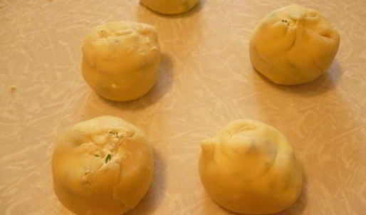 плацинды с творогом и зеленью